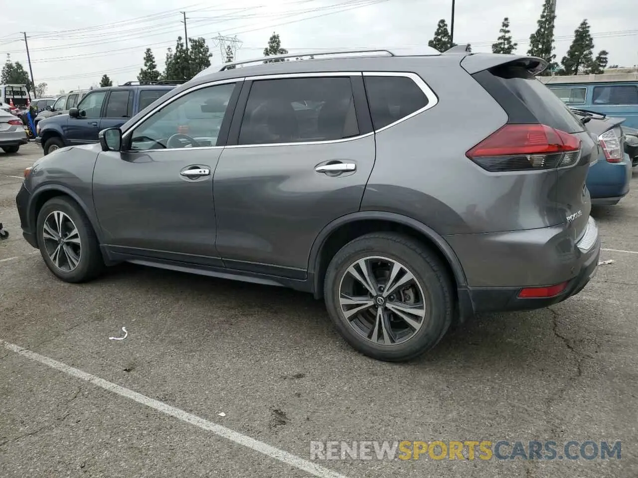 2 Photograph of a damaged car JN8AT2MT1LW006570 NISSAN ROGUE 2020