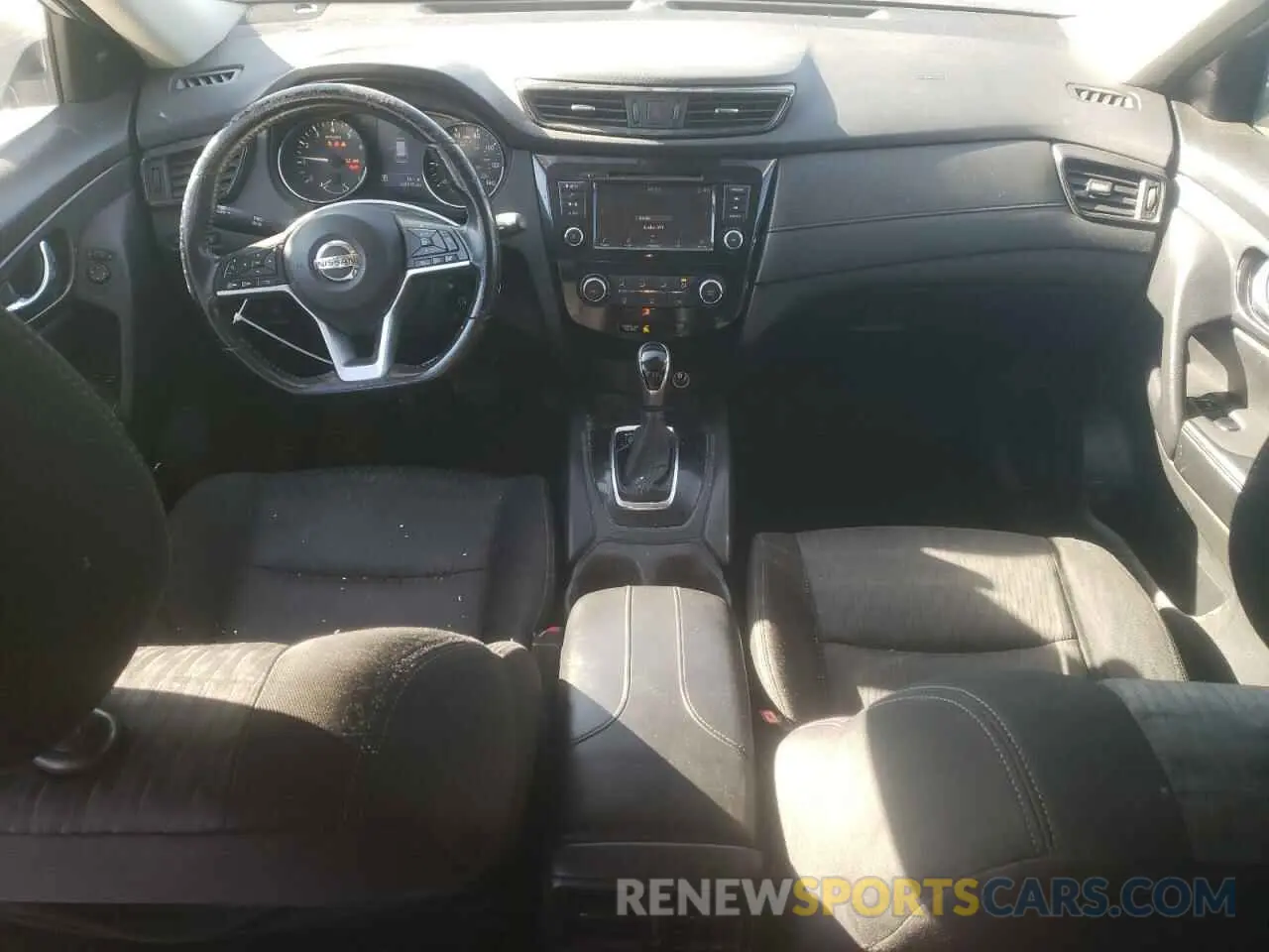 8 Photograph of a damaged car JN8AT2MT1LW008772 NISSAN ROGUE 2020