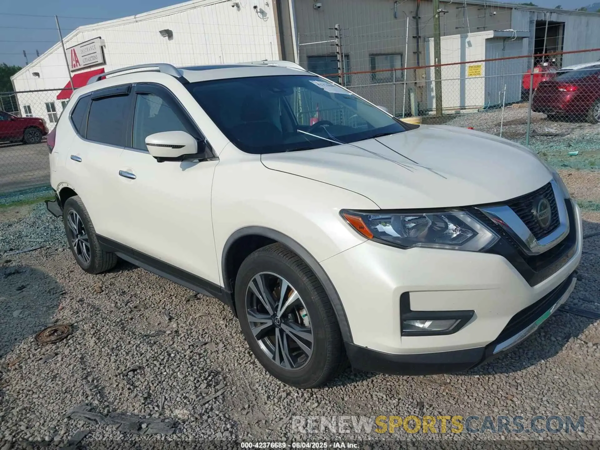 1 Photograph of a damaged car JN8AT2MT1LW013406 NISSAN ROGUE 2020