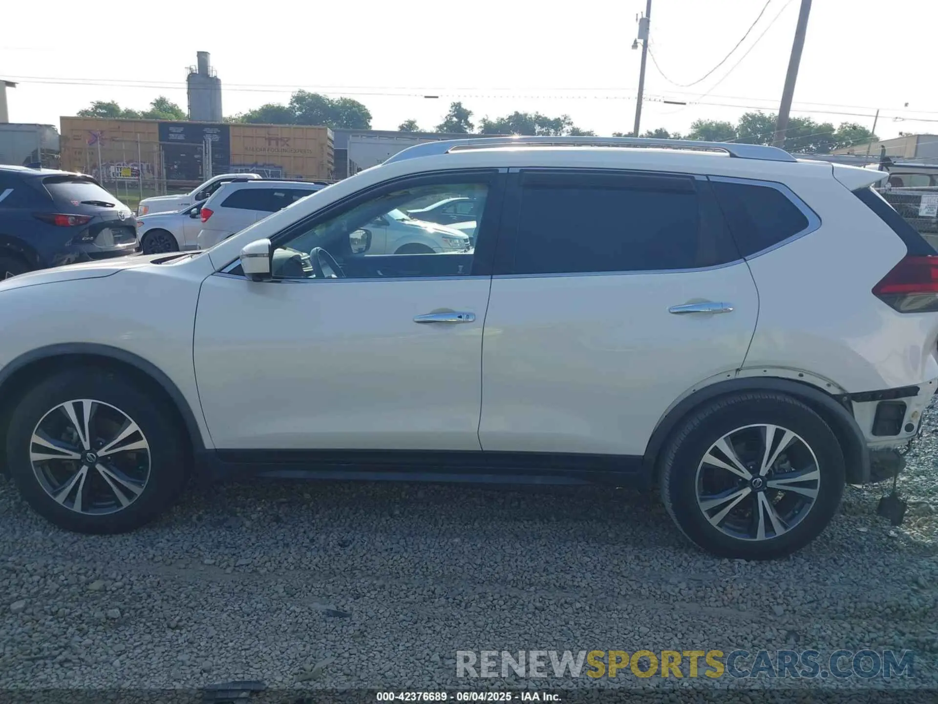14 Photograph of a damaged car JN8AT2MT1LW013406 NISSAN ROGUE 2020