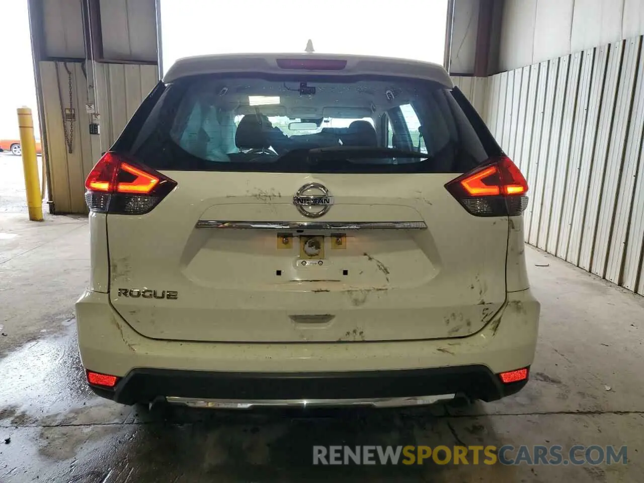 6 Photograph of a damaged car JN8AT2MT1LW038449 NISSAN ROGUE 2020