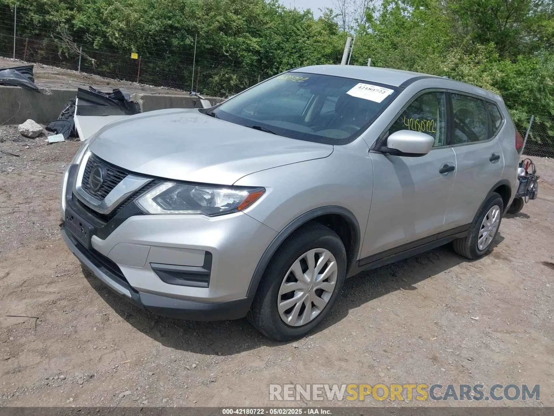 2 Photograph of a damaged car JN8AT2MT1LW043358 NISSAN ROGUE 2020