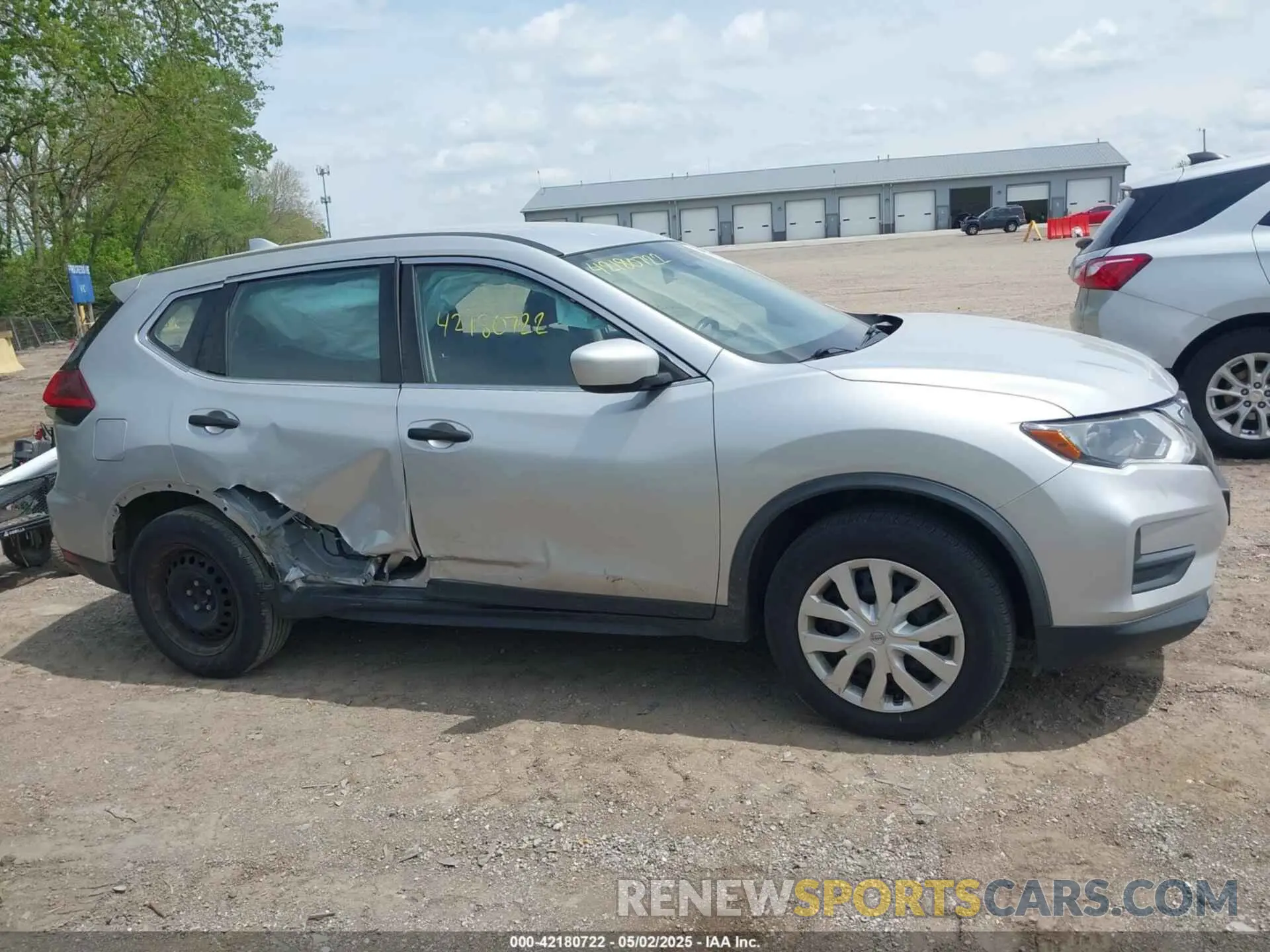 6 Photograph of a damaged car JN8AT2MT1LW043358 NISSAN ROGUE 2020