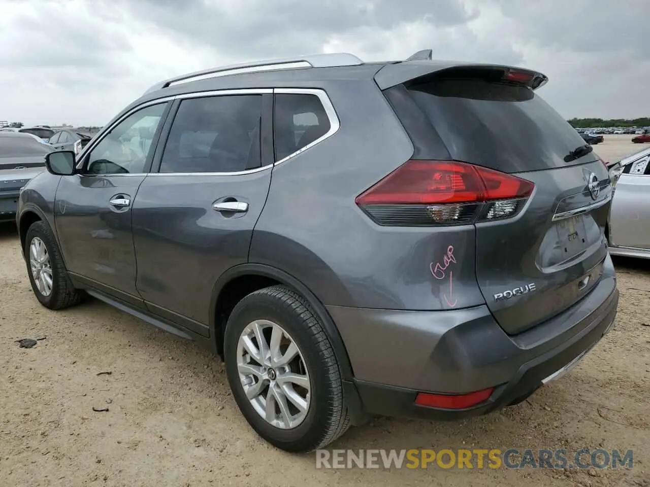 2 Photograph of a damaged car JN8AT2MT2LW034510 NISSAN ROGUE 2020