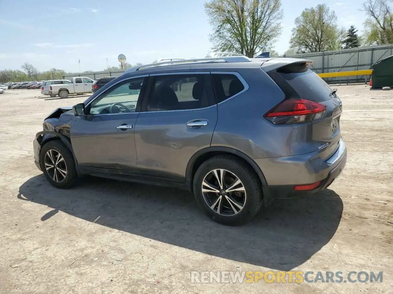 2 Photograph of a damaged car JN8AT2MT3LW002679 NISSAN ROGUE 2020