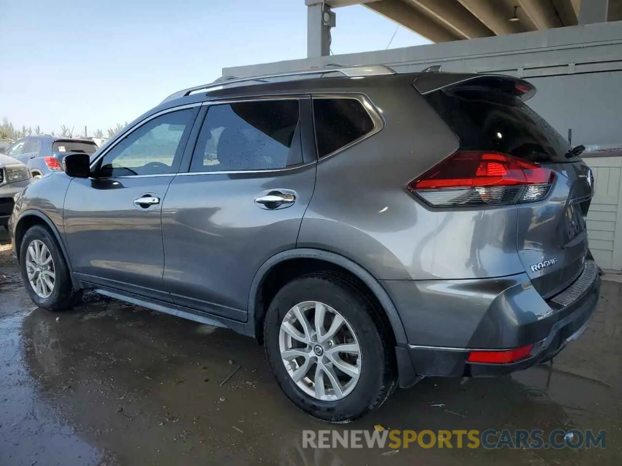 2 Photograph of a damaged car JN8AT2MT3LW005534 NISSAN ROGUE 2020