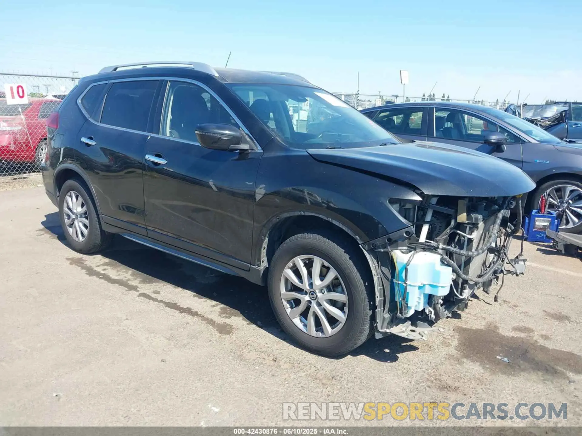 1 Photograph of a damaged car JN8AT2MT3LW039652 NISSAN ROGUE 2020