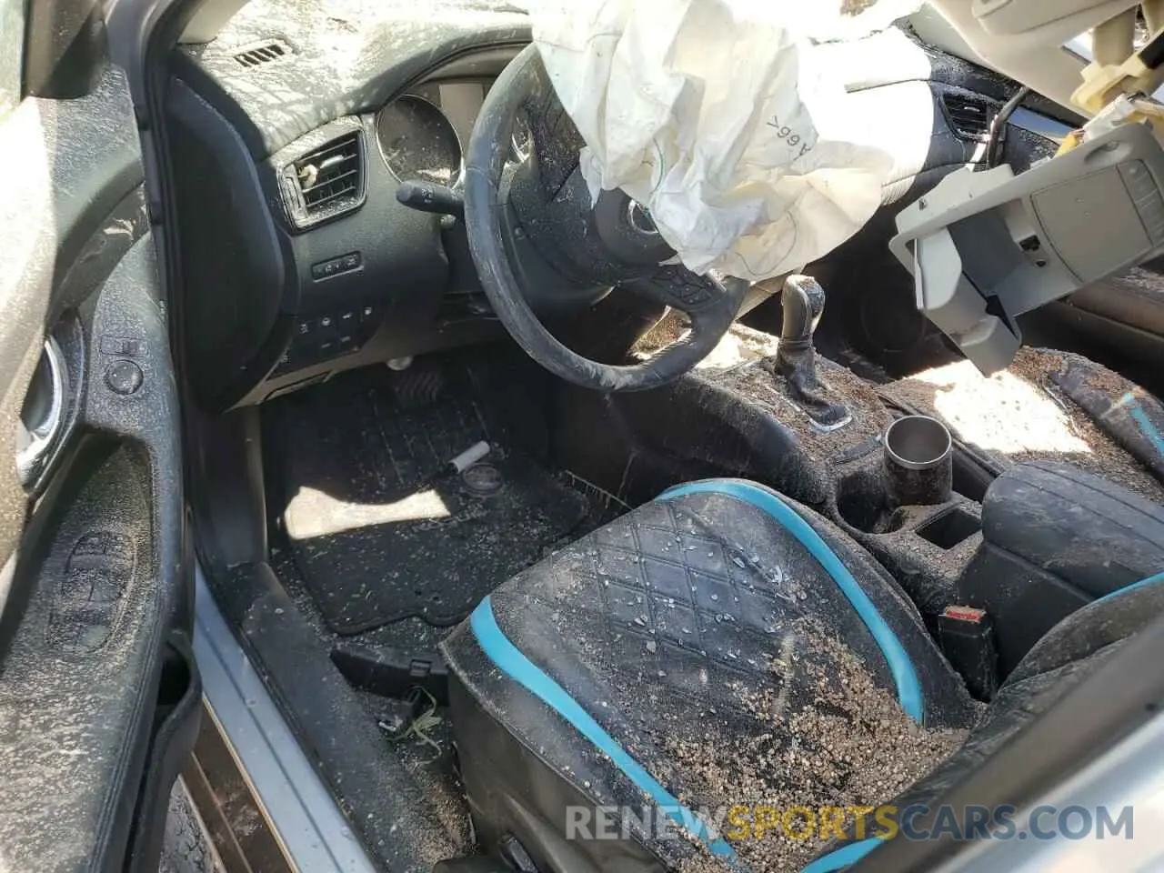 8 Photograph of a damaged car JN8AT2MT4LW000424 NISSAN ROGUE 2020