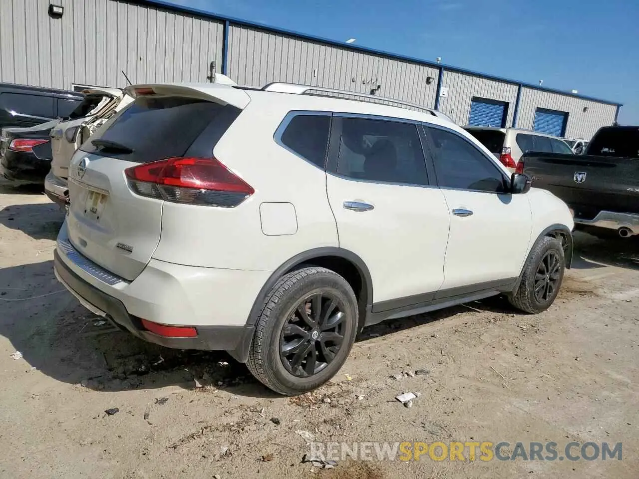 3 Photograph of a damaged car JN8AT2MT4LW000892 NISSAN ROGUE 2020