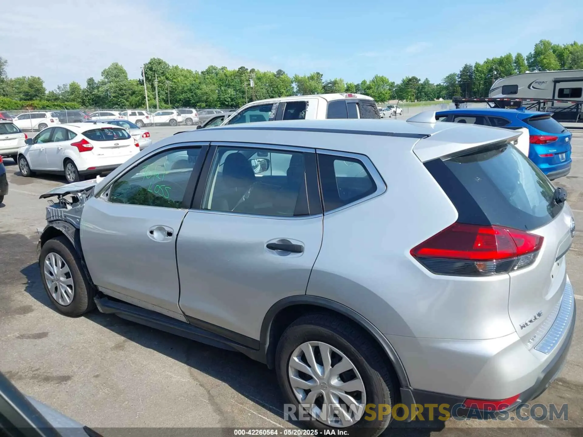 15 Photograph of a damaged car JN8AT2MT4LW003968 NISSAN ROGUE 2020