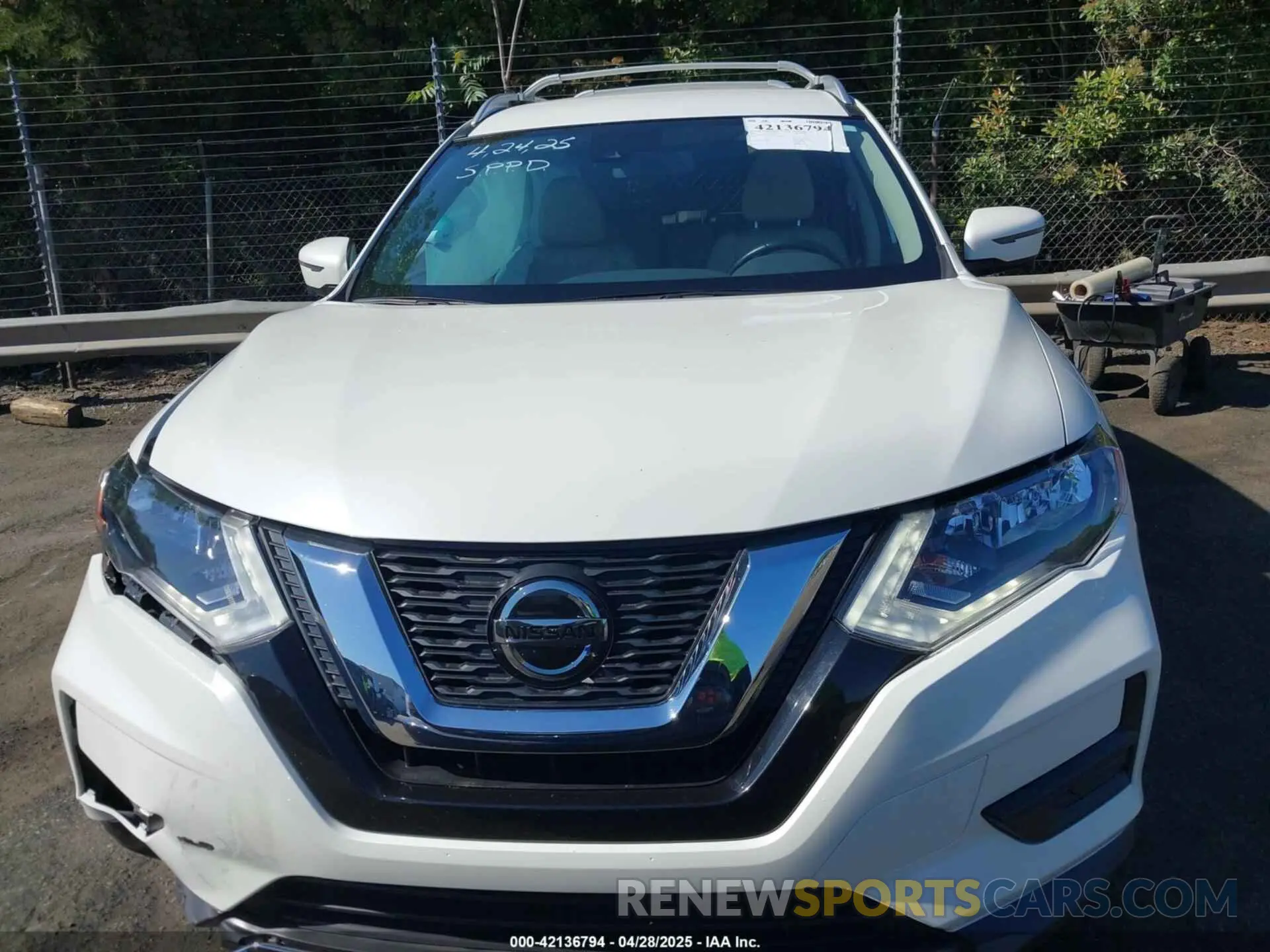 12 Photograph of a damaged car JN8AT2MT4LW007258 NISSAN ROGUE 2020