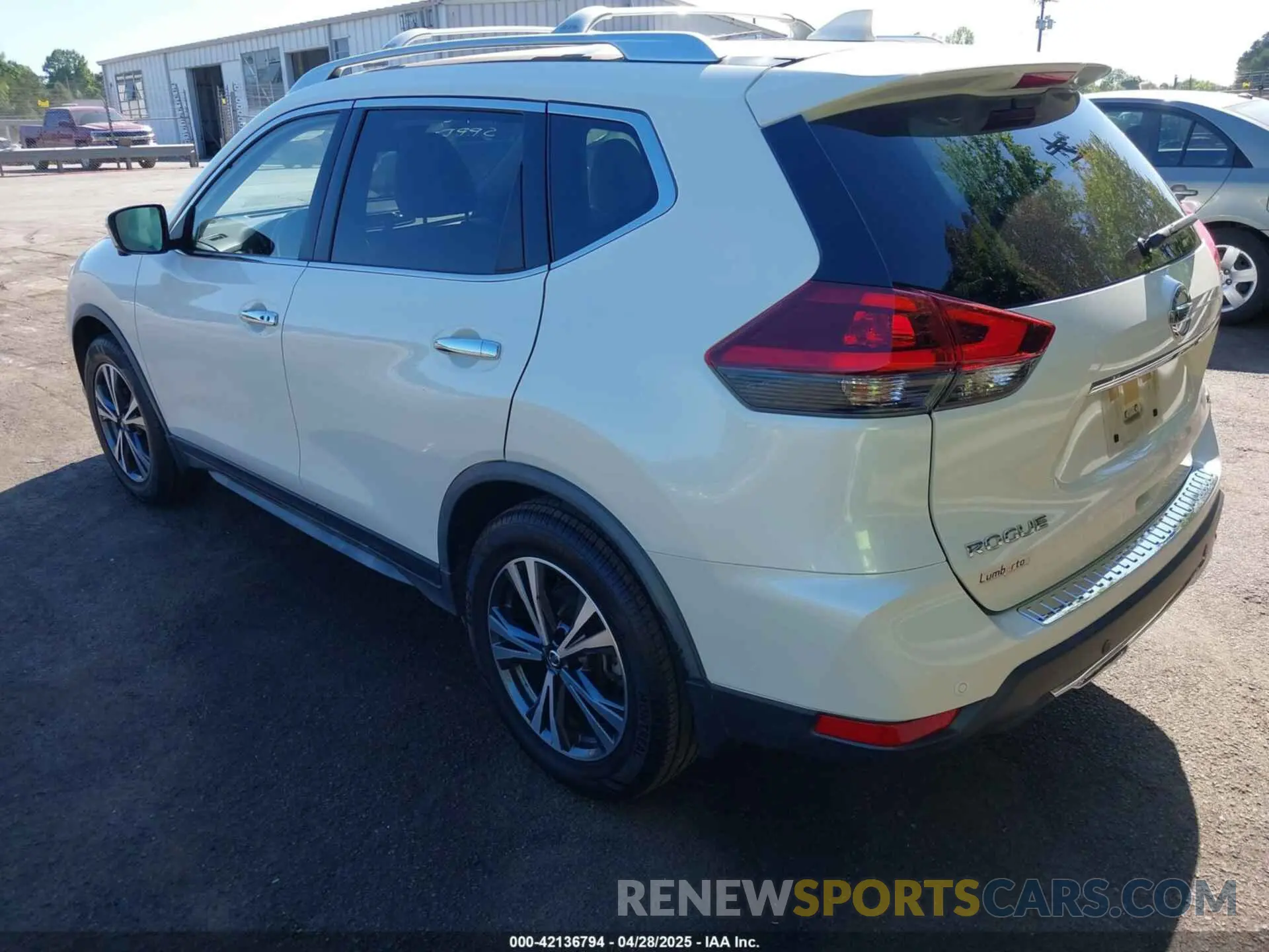 3 Photograph of a damaged car JN8AT2MT4LW007258 NISSAN ROGUE 2020