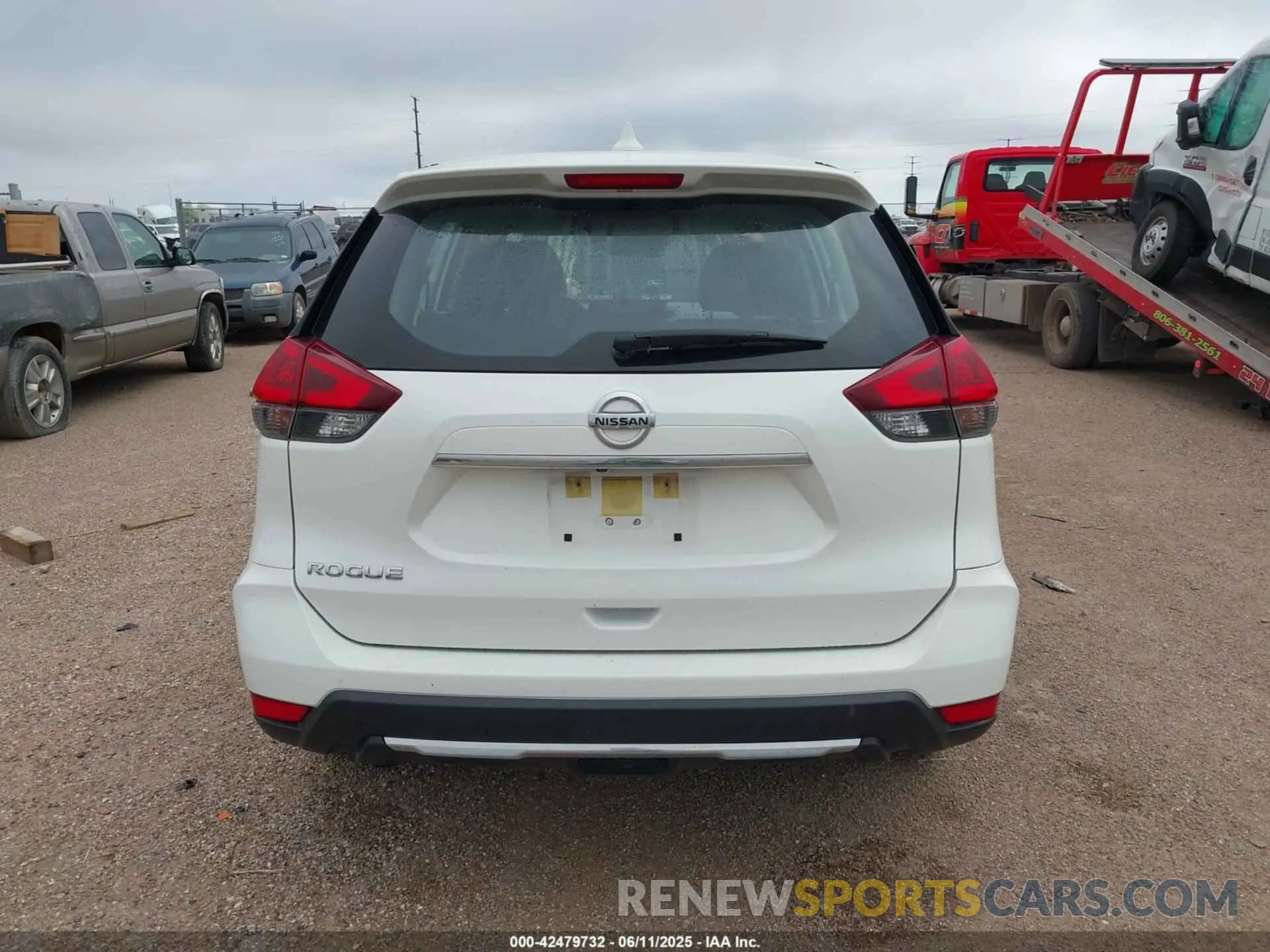 16 Photograph of a damaged car JN8AT2MT4LW013111 NISSAN ROGUE 2020