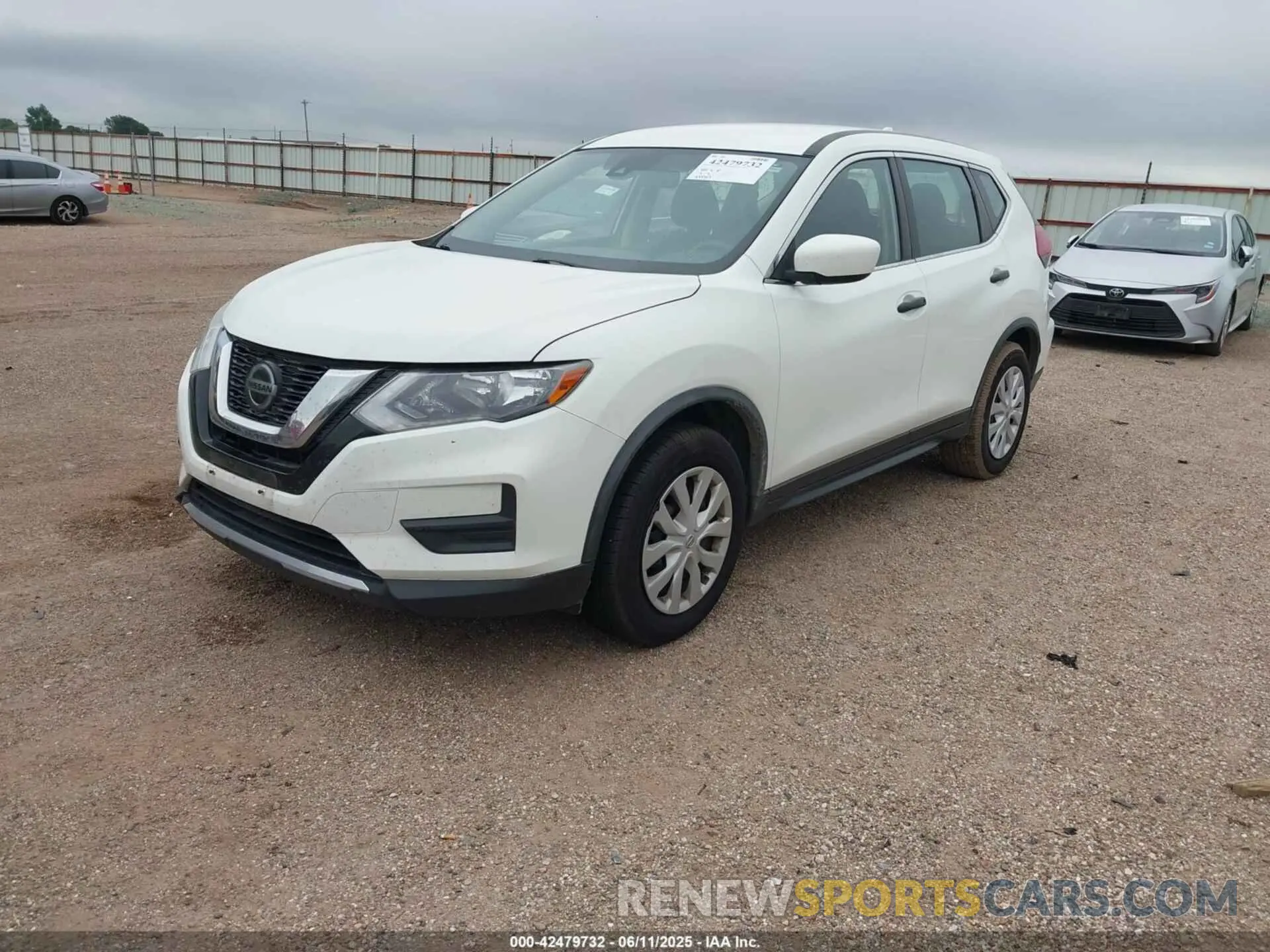 2 Photograph of a damaged car JN8AT2MT4LW013111 NISSAN ROGUE 2020