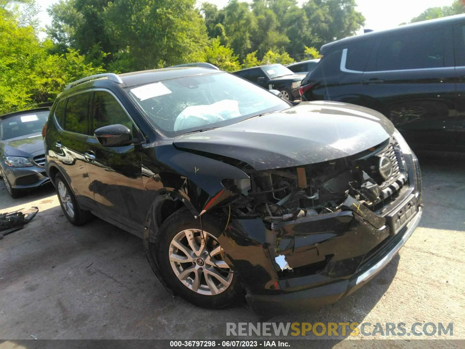 1 Photograph of a damaged car JN8AT2MT4LW033388 NISSAN ROGUE 2020