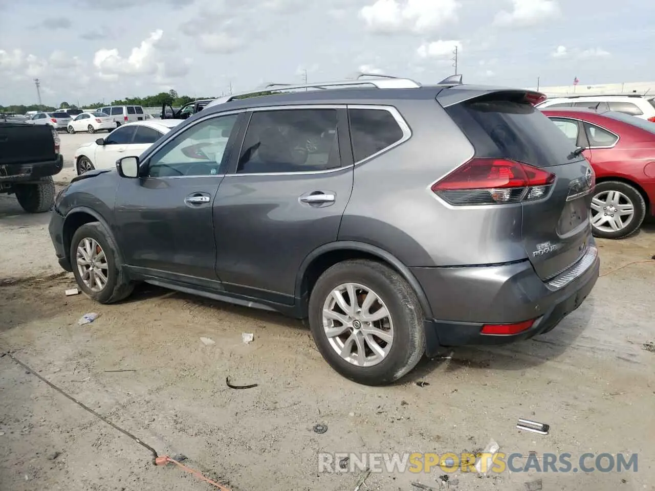 2 Photograph of a damaged car JN8AT2MT4LW037909 NISSAN ROGUE 2020