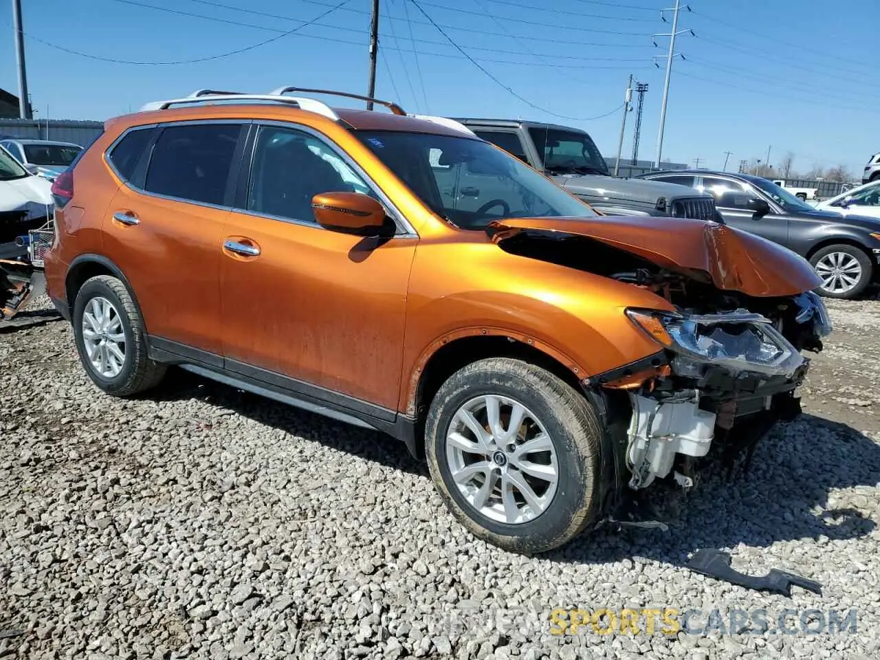4 Photograph of a damaged car JN8AT2MT5LW005776 NISSAN ROGUE 2020