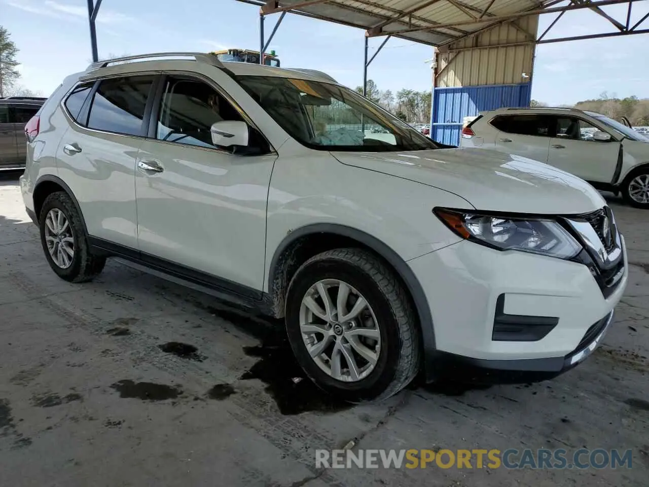 4 Photograph of a damaged car JN8AT2MT5LW011030 NISSAN ROGUE 2020