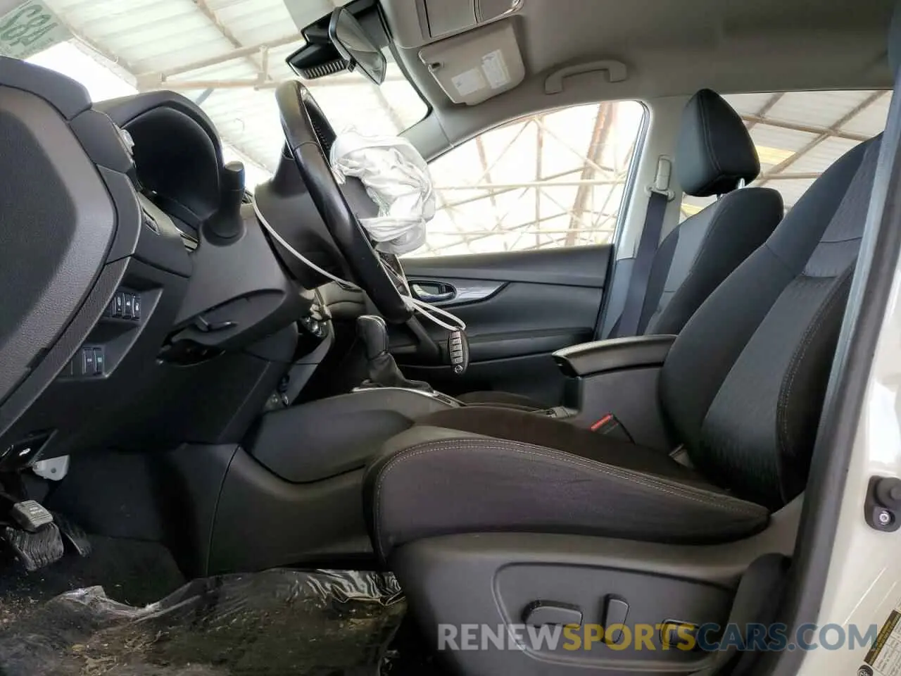 7 Photograph of a damaged car JN8AT2MT5LW011030 NISSAN ROGUE 2020