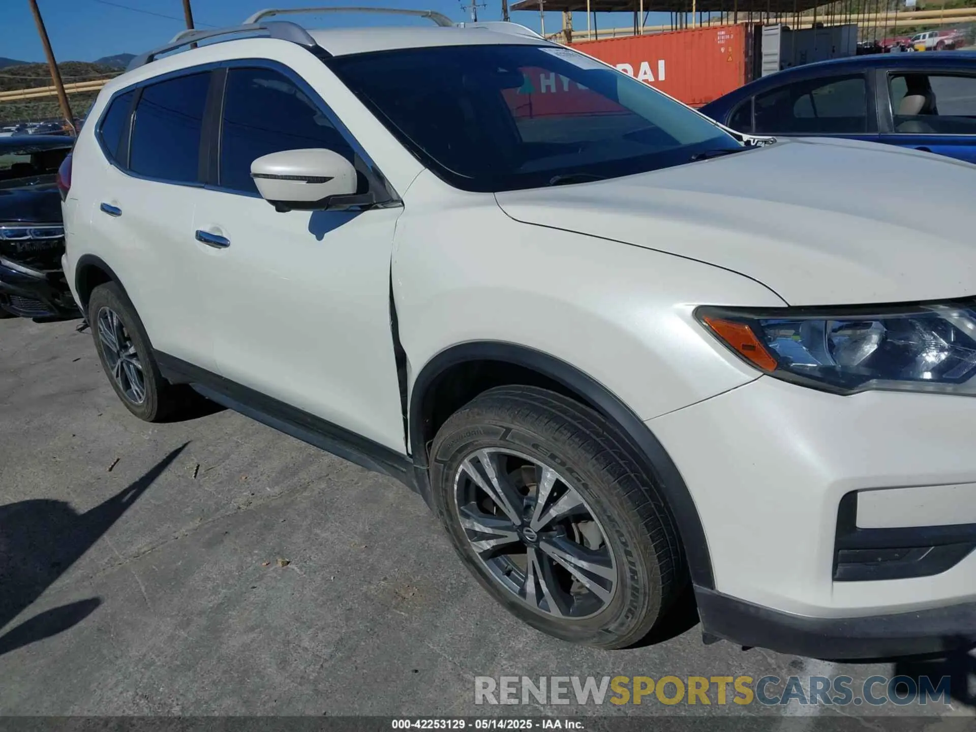 6 Photograph of a damaged car JN8AT2MT5LW012260 NISSAN ROGUE 2020