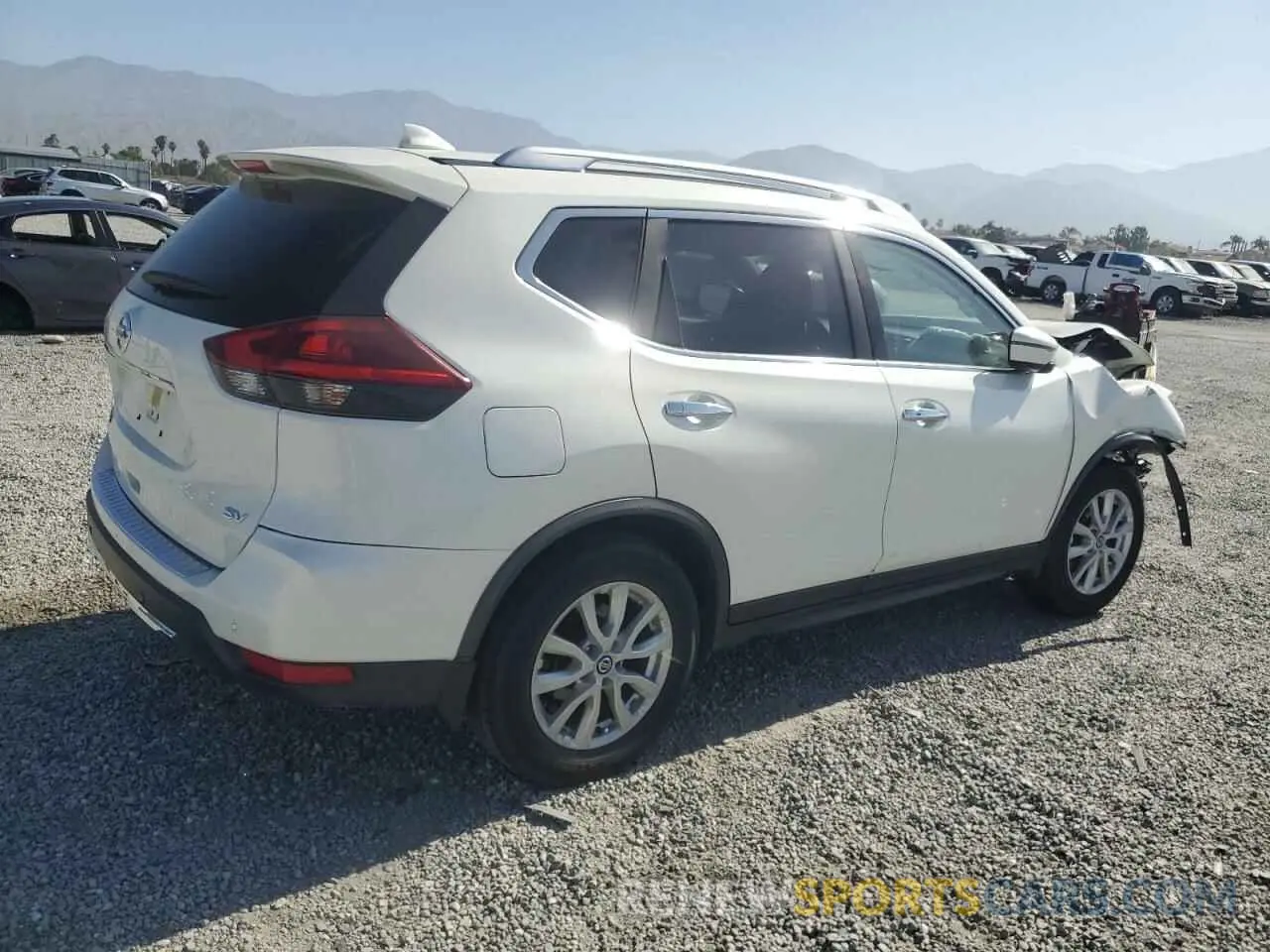 3 Photograph of a damaged car JN8AT2MT5LW012467 NISSAN ROGUE 2020