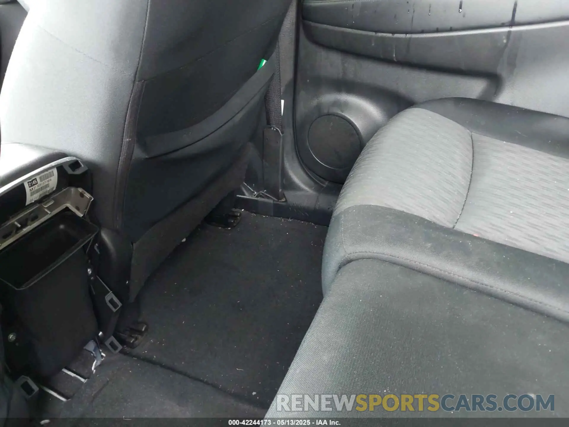 8 Photograph of a damaged car JN8AT2MT5LW036008 NISSAN ROGUE 2020