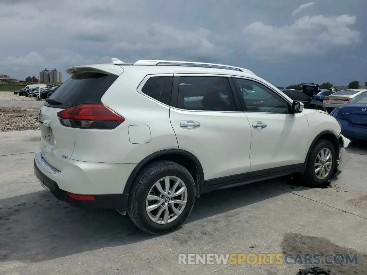 3 Photograph of a damaged car JN8AT2MT5LW036736 NISSAN ROGUE 2020