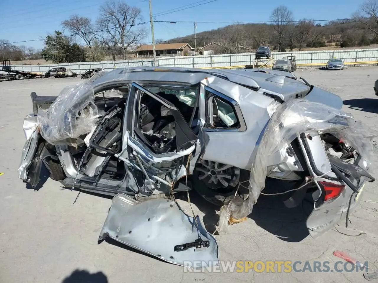 2 Photograph of a damaged car JN8AT2MT5LW042178 NISSAN ROGUE 2020