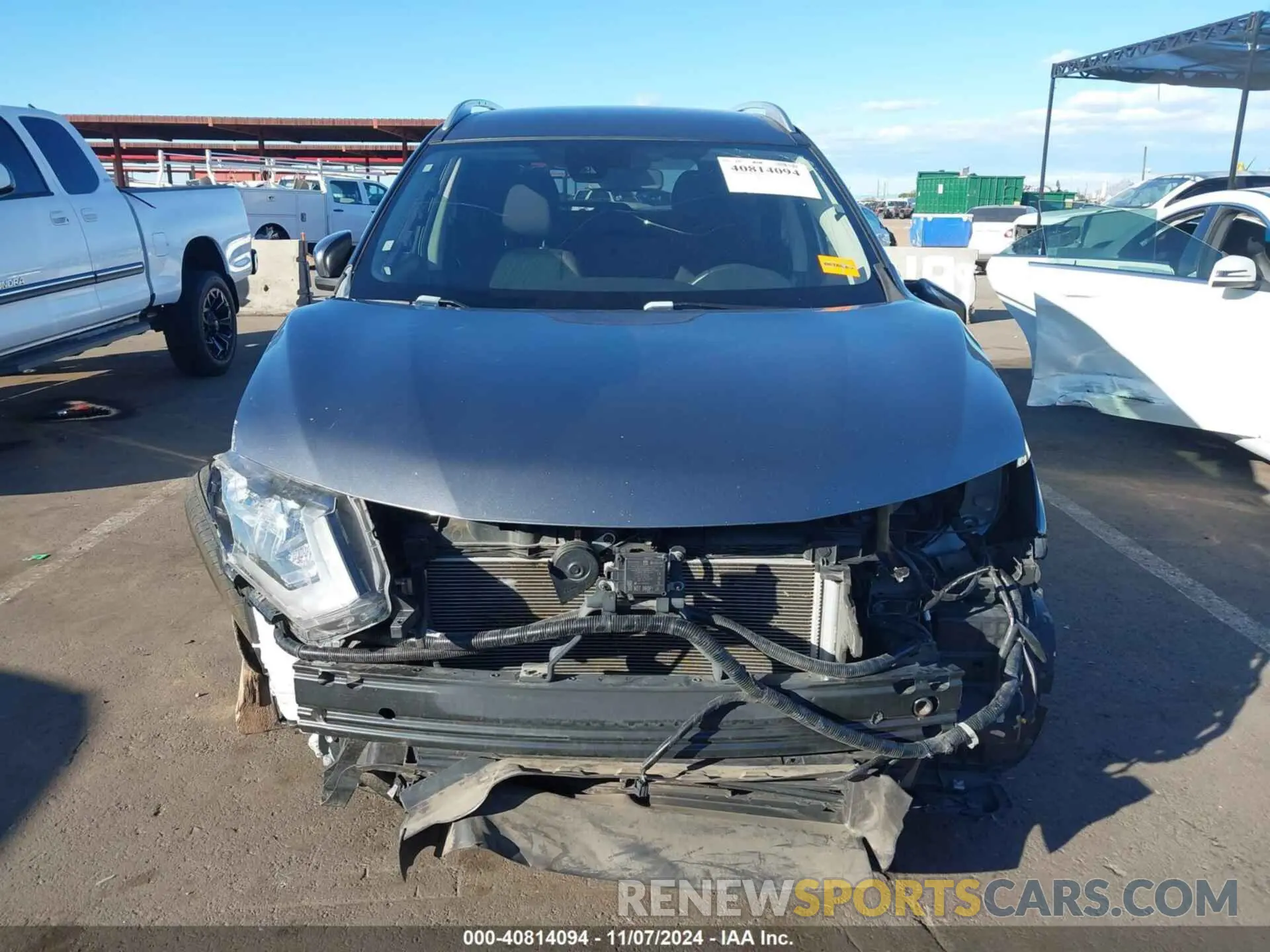 12 Photograph of a damaged car JN8AT2MT6LW012204 NISSAN ROGUE 2020