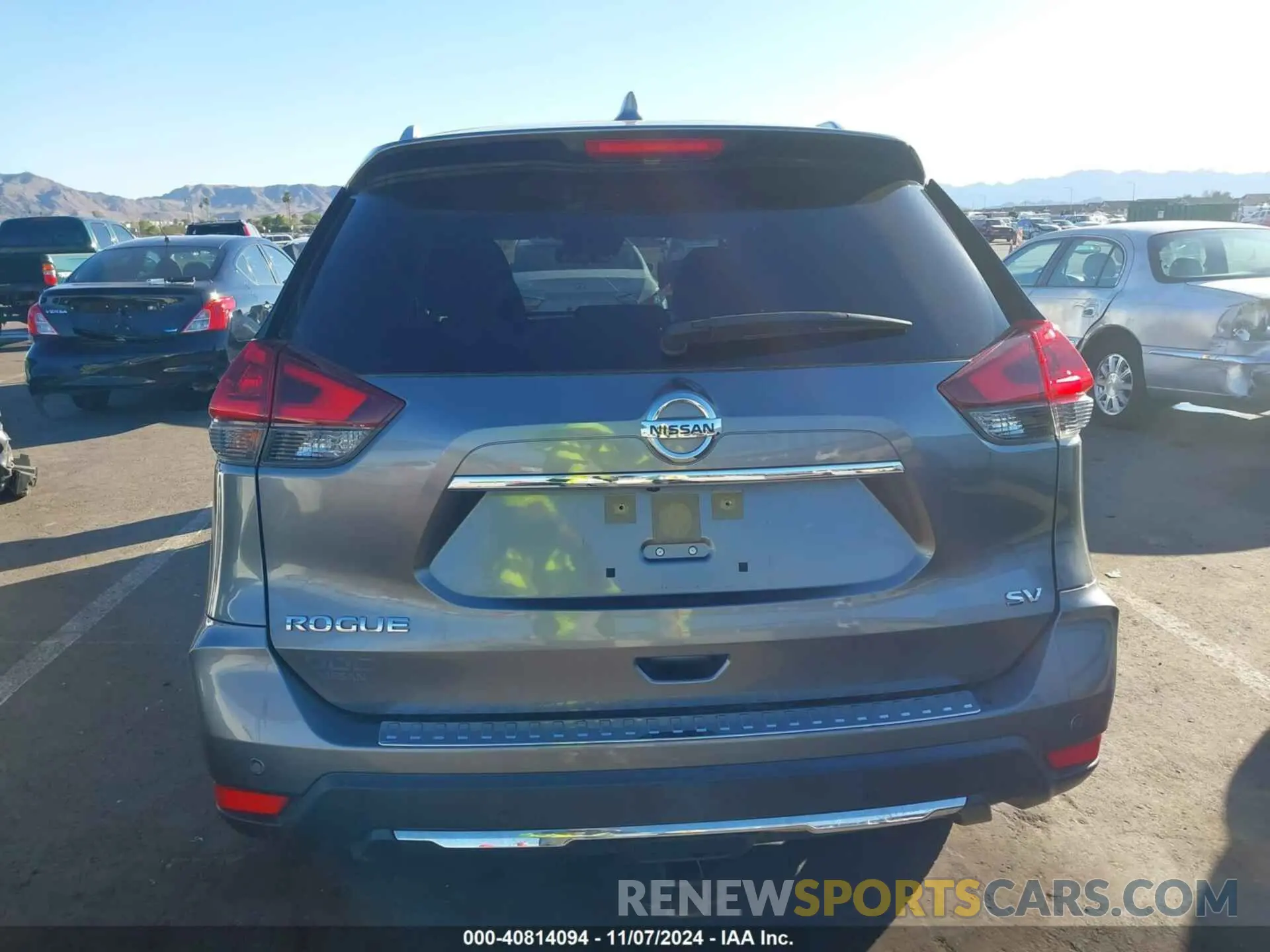 16 Photograph of a damaged car JN8AT2MT6LW012204 NISSAN ROGUE 2020