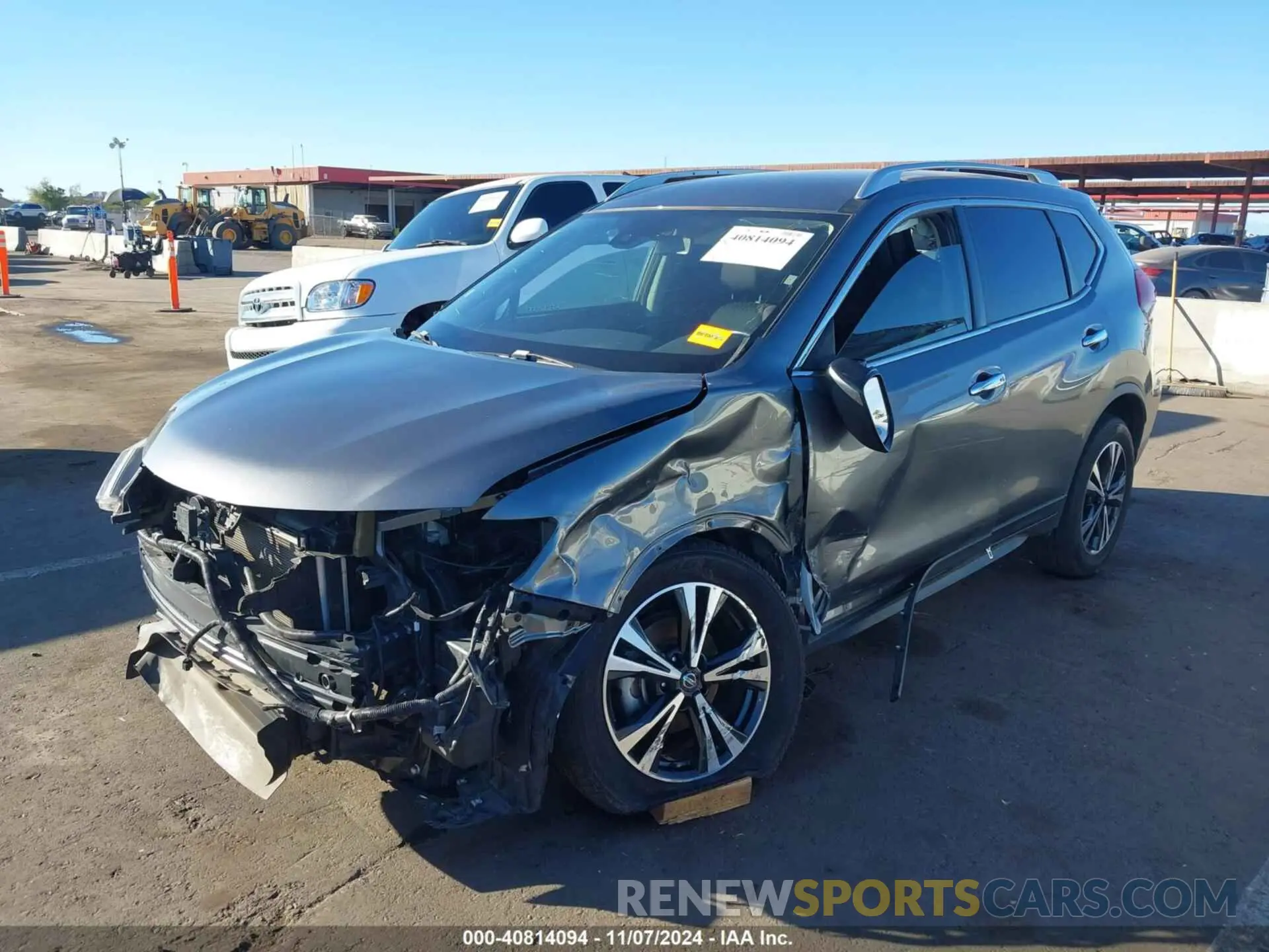 2 Photograph of a damaged car JN8AT2MT6LW012204 NISSAN ROGUE 2020