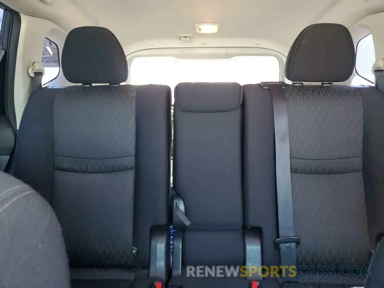 10 Photograph of a damaged car JN8AT2MT6LW012977 NISSAN ROGUE 2020