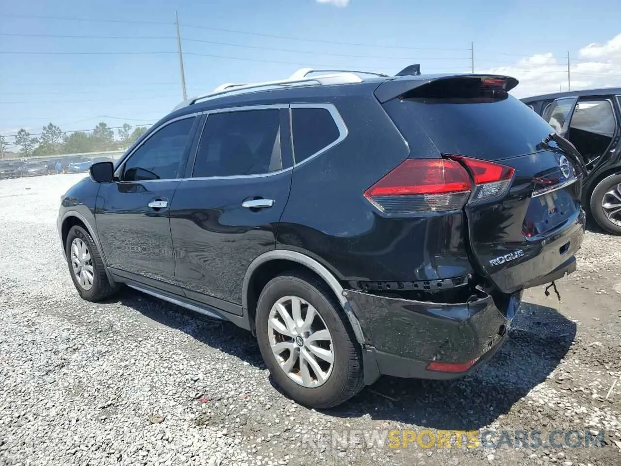 2 Photograph of a damaged car JN8AT2MT6LW012977 NISSAN ROGUE 2020