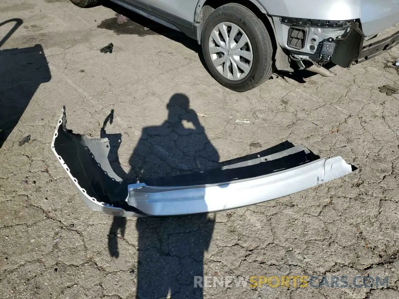 13 Photograph of a damaged car JN8AT2MT6LW032162 NISSAN ROGUE 2020