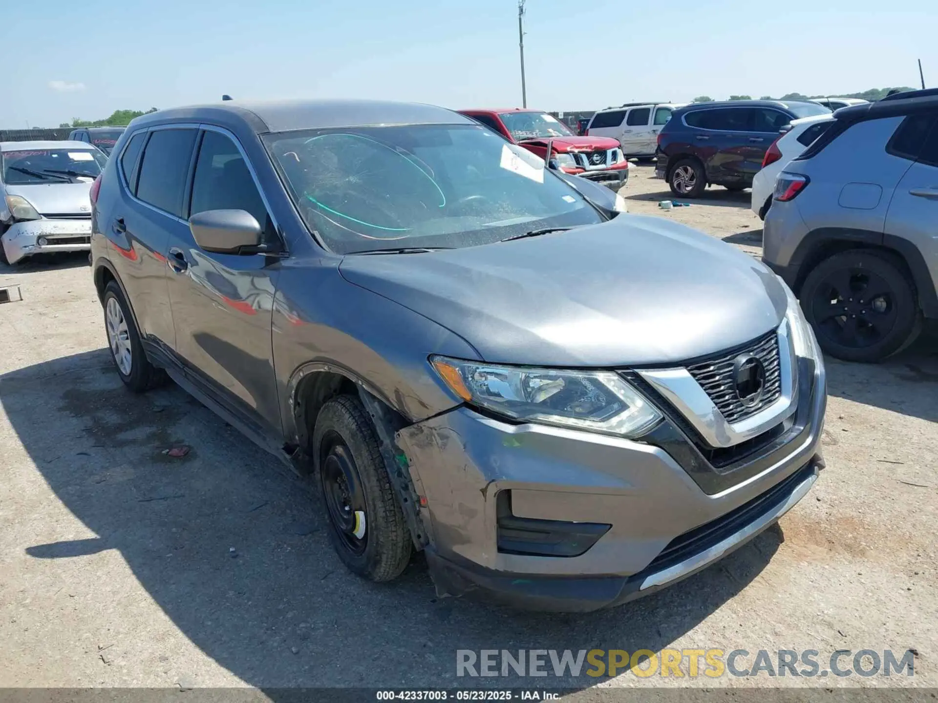 1 Photograph of a damaged car JN8AT2MT6LW032730 NISSAN ROGUE 2020