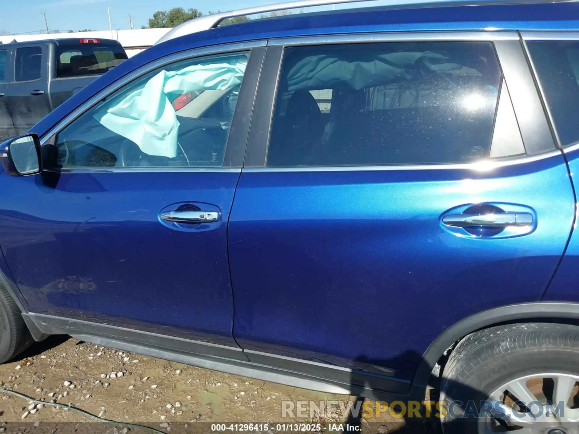 14 Photograph of a damaged car JN8AT2MT6LW041119 NISSAN ROGUE 2020