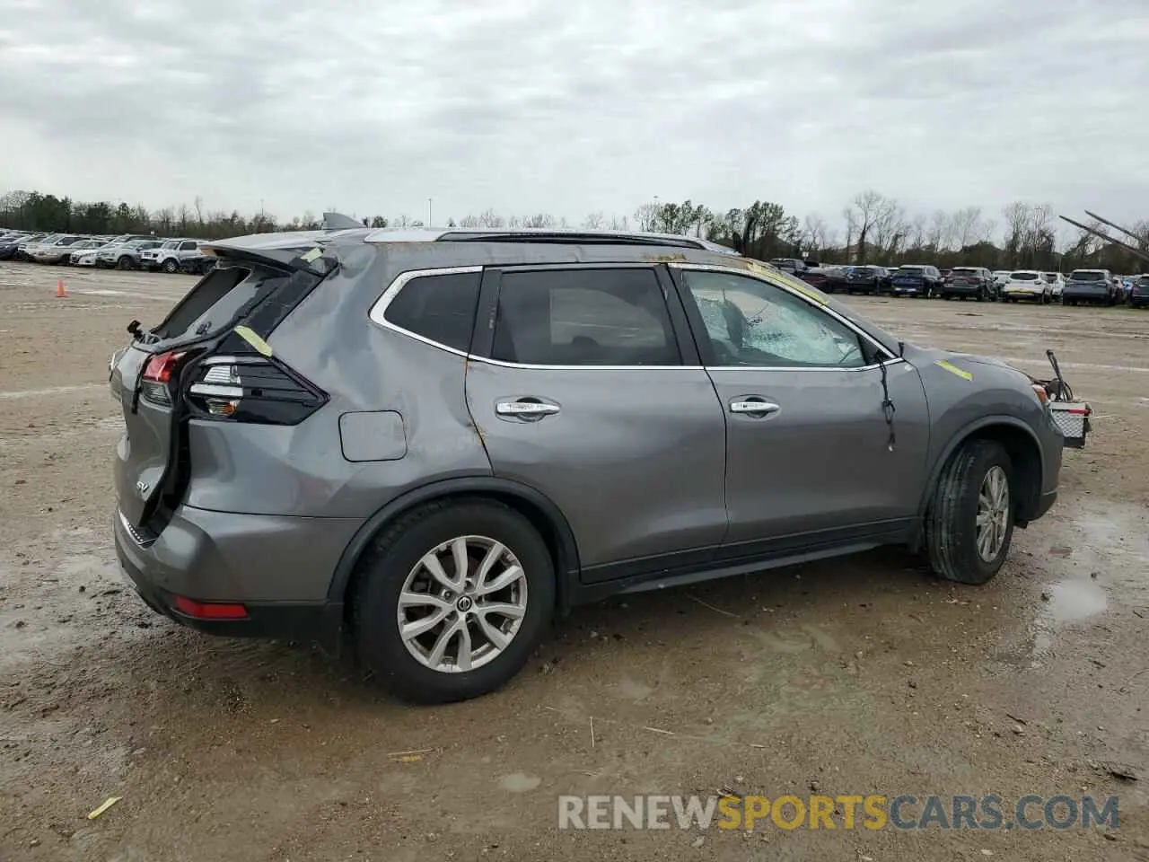 3 Photograph of a damaged car JN8AT2MT7LW010865 NISSAN ROGUE 2020