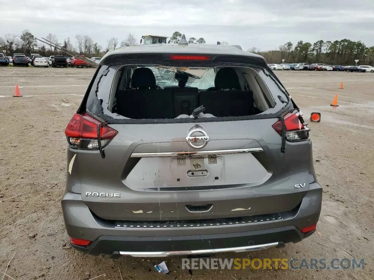 6 Photograph of a damaged car JN8AT2MT7LW010865 NISSAN ROGUE 2020