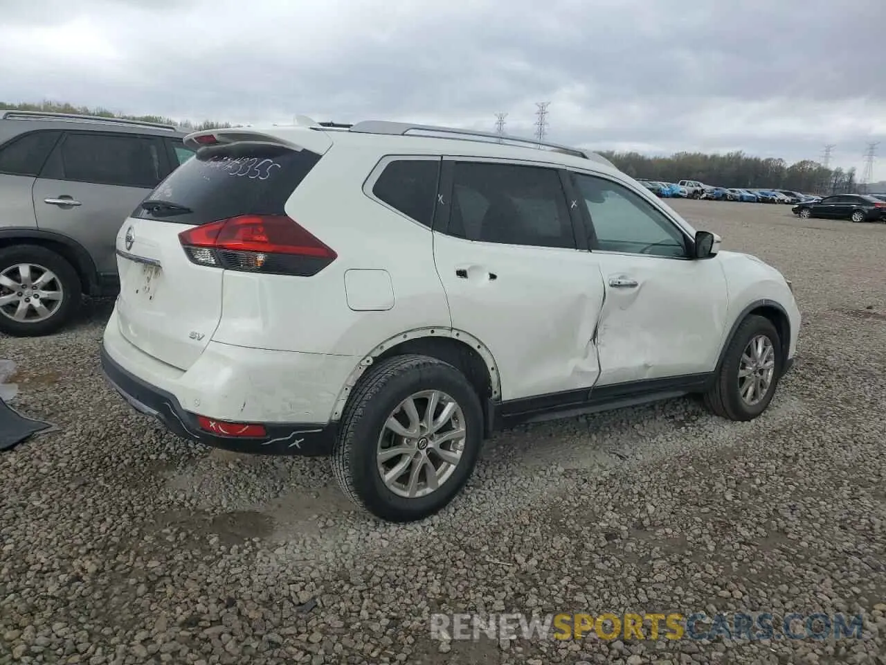 3 Photograph of a damaged car JN8AT2MT7LW011157 NISSAN ROGUE 2020