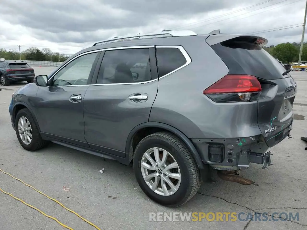 2 Photograph of a damaged car JN8AT2MT7LW039556 NISSAN ROGUE 2020