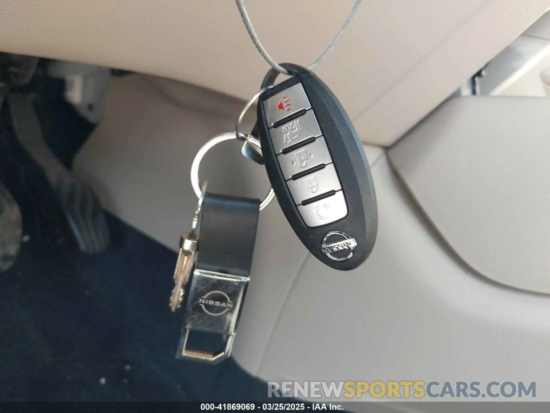 11 Photograph of a damaged car JN8AT2MT8LW002273 NISSAN ROGUE 2020