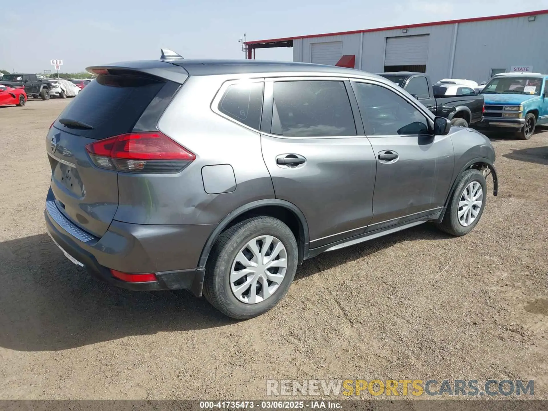 4 Photograph of a damaged car JN8AT2MT8LW003987 NISSAN ROGUE 2020