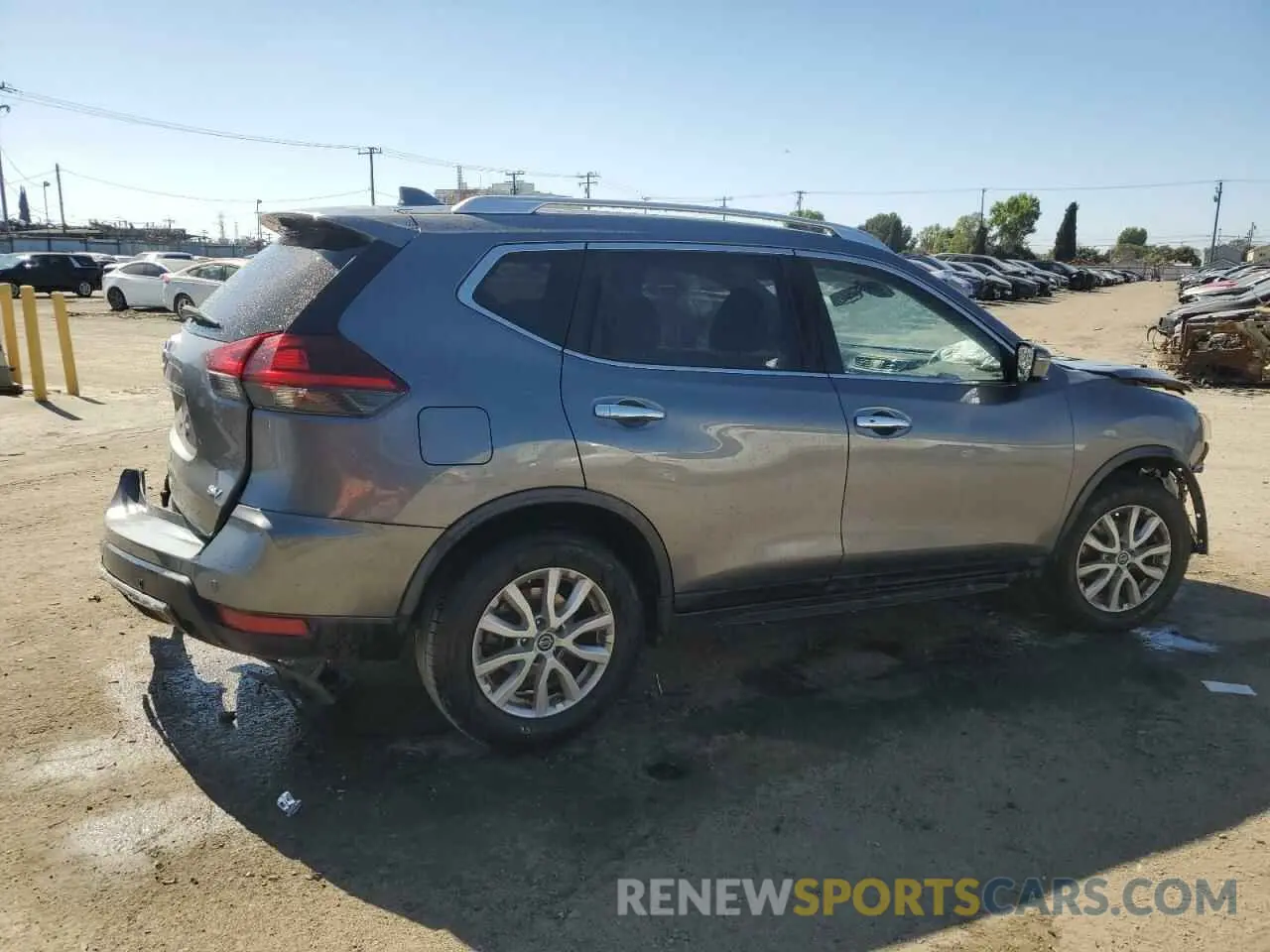 3 Photograph of a damaged car JN8AT2MT8LW039324 NISSAN ROGUE 2020