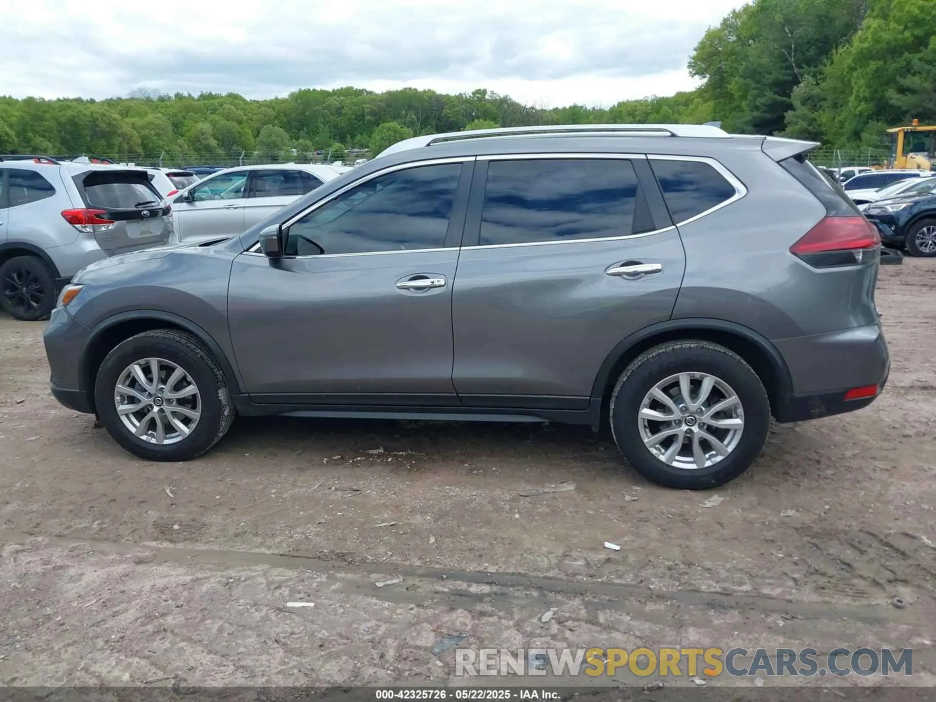 14 Photograph of a damaged car JN8AT2MT9LW002413 NISSAN ROGUE 2020