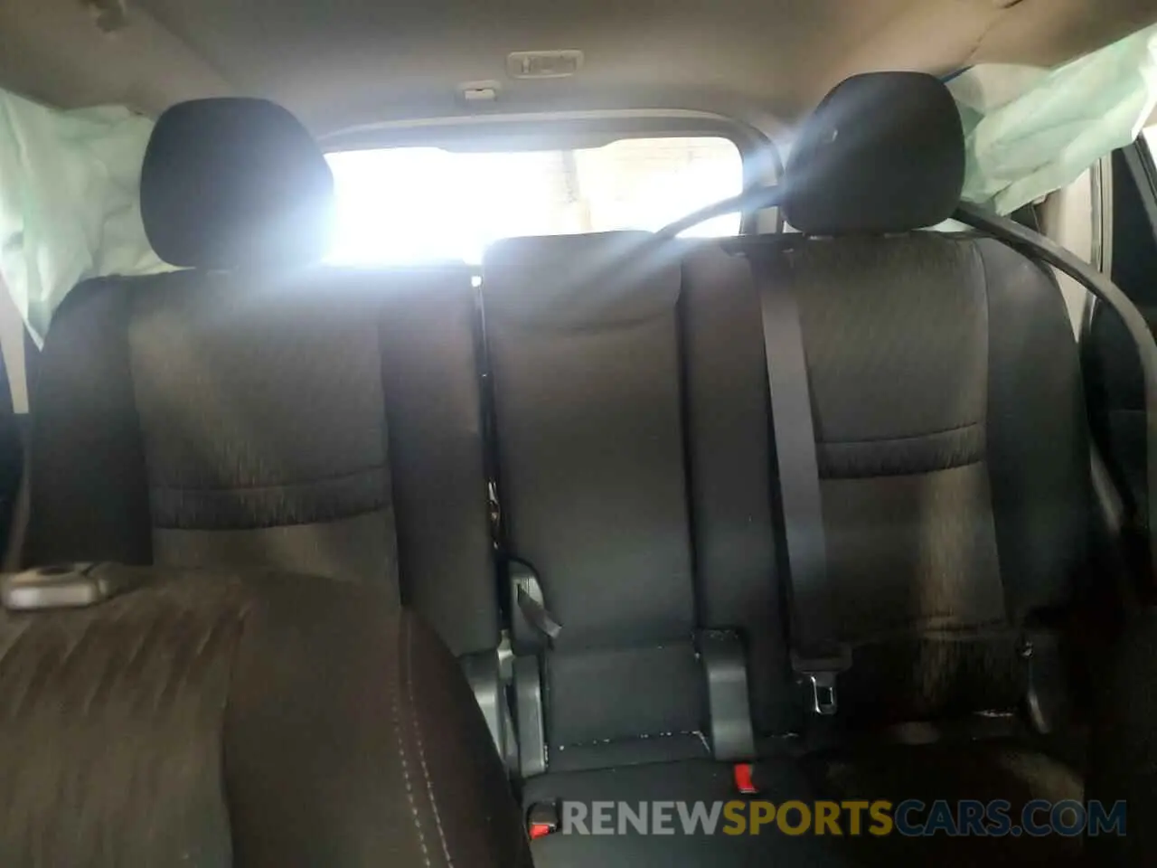 10 Photograph of a damaged car JN8AT2MT9LW004615 NISSAN ROGUE 2020