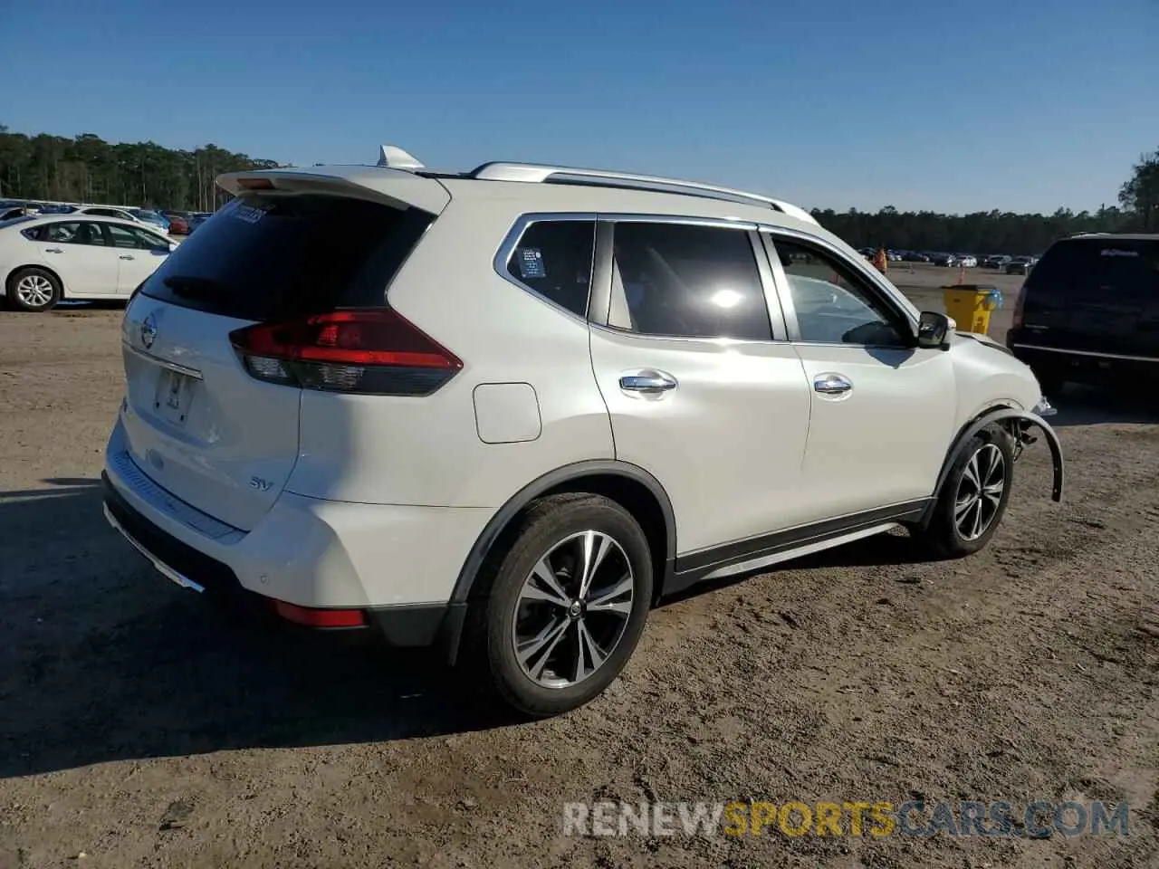 3 Photograph of a damaged car JN8AT2MT9LW017431 NISSAN ROGUE 2020