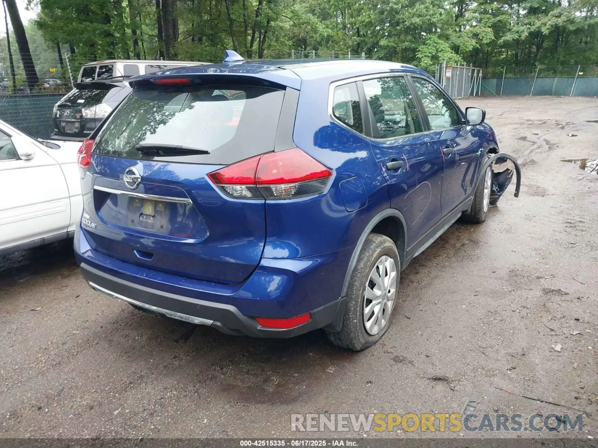 4 Photograph of a damaged car JN8AT2MT9LW035539 NISSAN ROGUE 2020