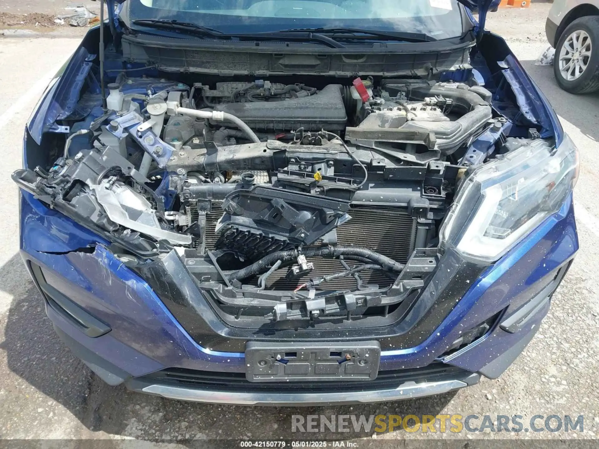 10 Photograph of a damaged car JN8AT2MT9LW041311 NISSAN ROGUE 2020