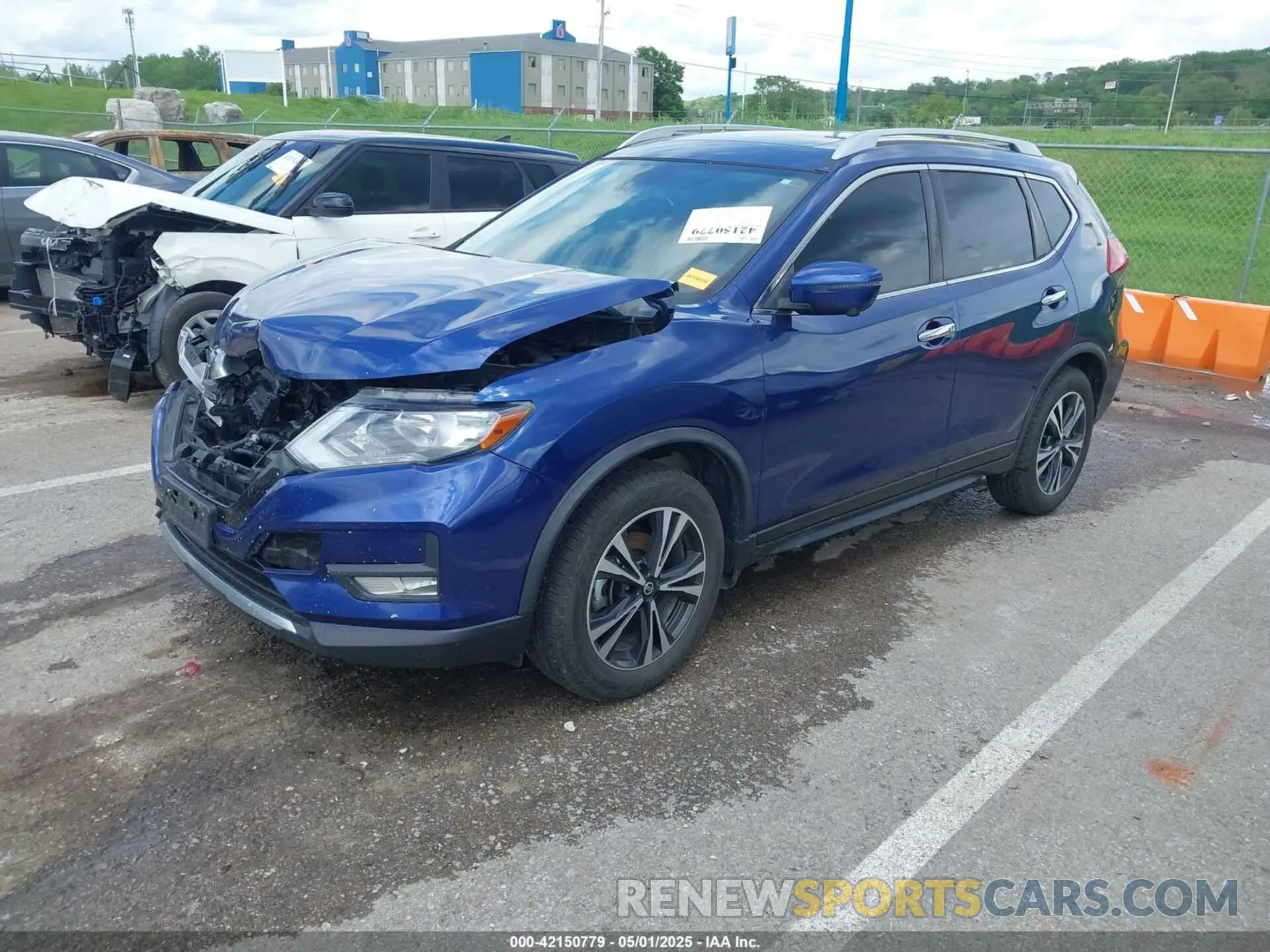 2 Photograph of a damaged car JN8AT2MT9LW041311 NISSAN ROGUE 2020