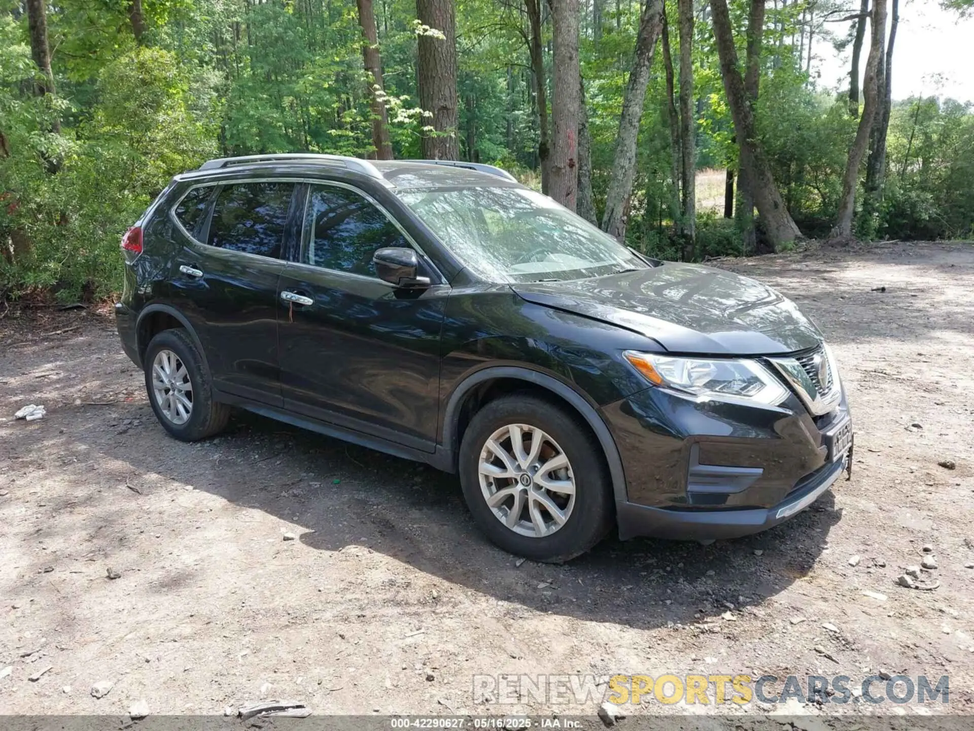 1 Photograph of a damaged car JN8AT2MT9LW041728 NISSAN ROGUE 2020